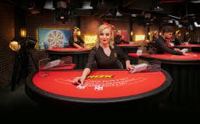 Tampilan meja Teen Patti live di platform bebas bet